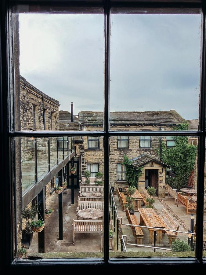 The Weavers Shed *